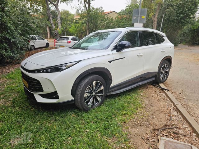 אם ג'י EHS PHEV