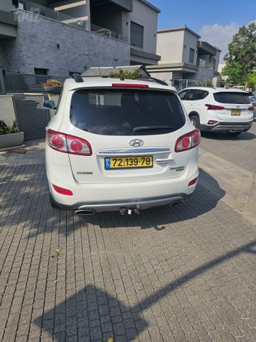 יונדאי סנטה פה