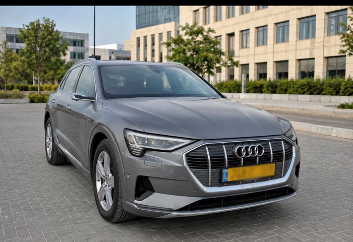 אאודי E-tron
