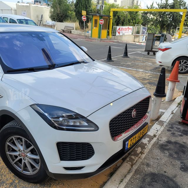 יגואר E-Pace