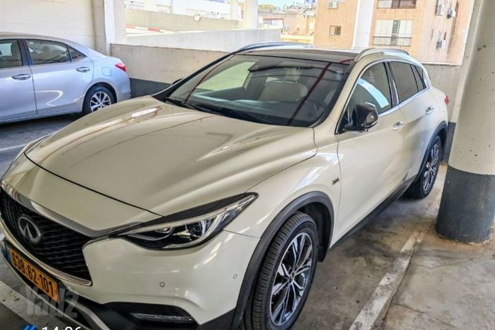 מודעת רכב אינפיניטי QX30