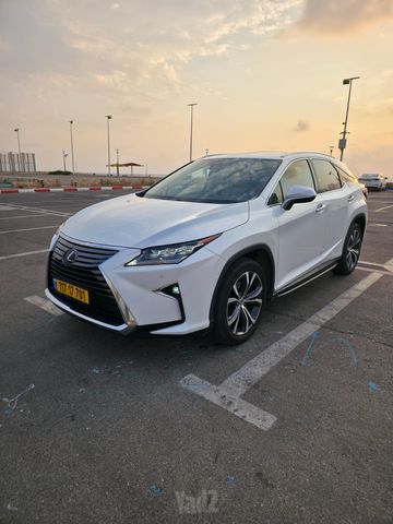 לקסוס RX