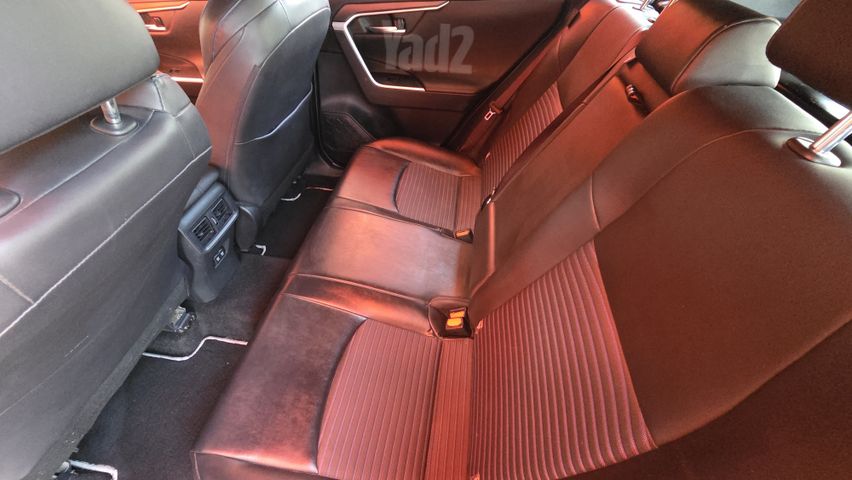 טויוטה RAV4