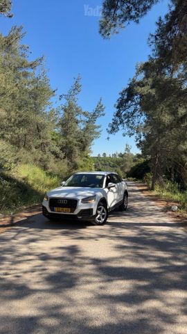 אאודי Q2