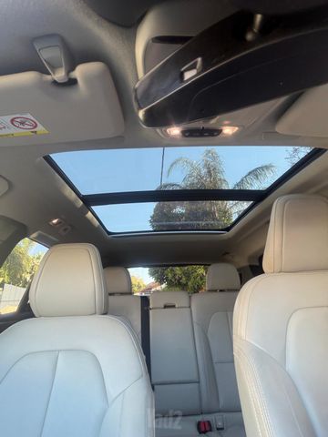 וולוו XC40