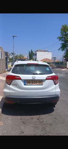 מודעת רכב הונדה HR-V