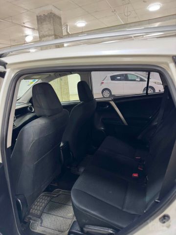 טויוטה RAV4