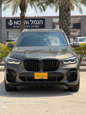 ב מ וו X5