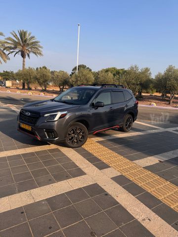 סובארו פורסטר
