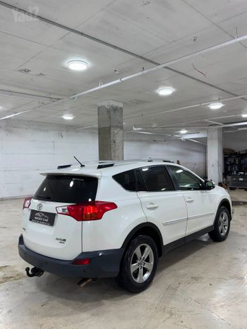 טויוטה RAV4