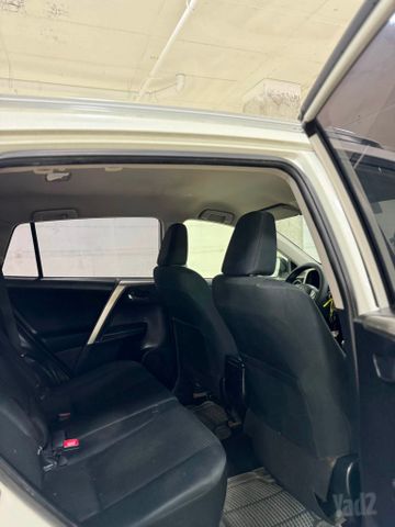 טויוטה RAV4