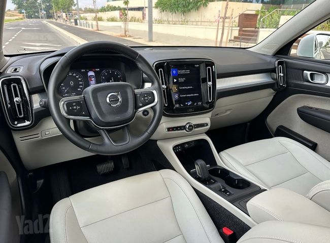 וולוו XC40