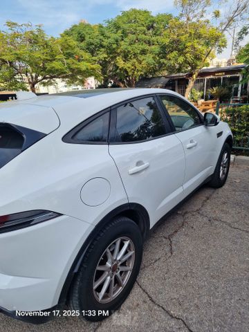 יגואר E-Pace