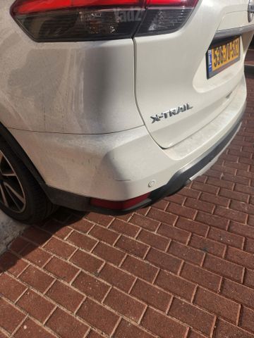ניסאן אקס טרייל