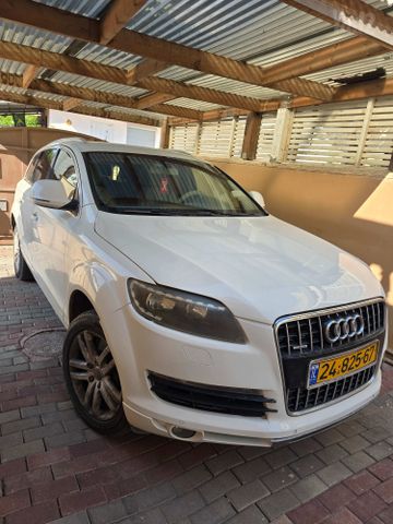 אאודי Q7