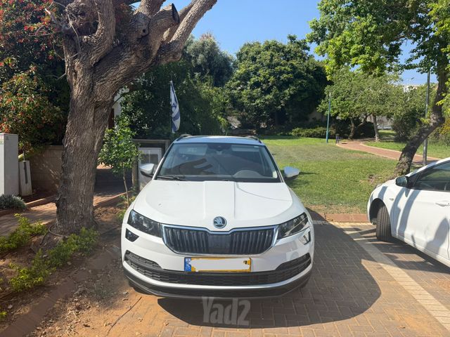 מודעת רכב סקודה קארוק