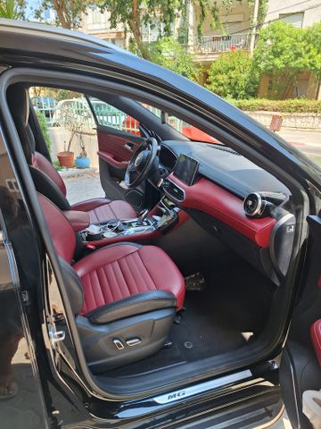 אם ג'י EHS PHEV