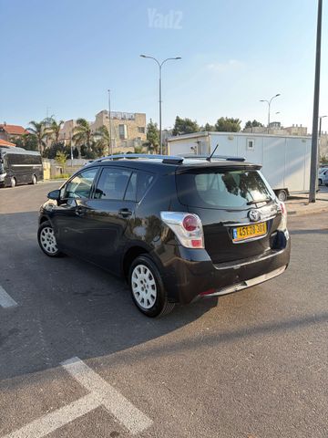 טויוטה ורסו