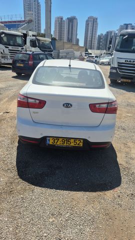 מודעת רכב קיה ריו