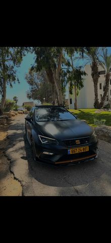 סיאט לאון