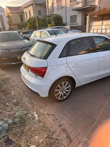 אאודי A1