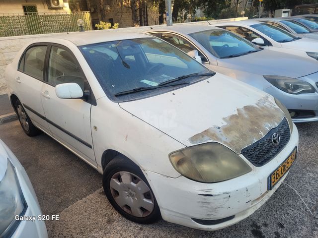 טויוטה קורולה