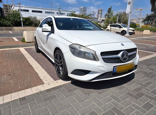 מודעת רכב מרצדס-בנץ A-class