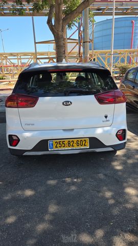 קיה נירו