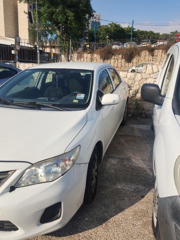 טויוטה קורולה