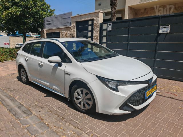 טויוטה קורולה