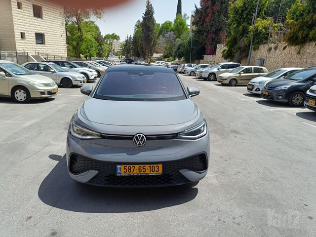 פולקסווגן ID.5