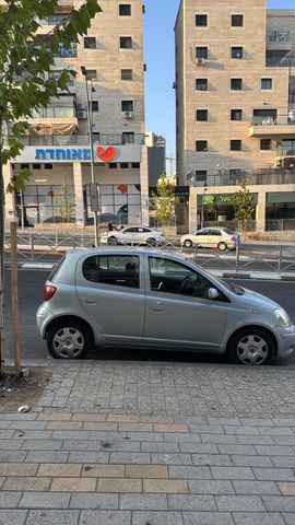 מודעת רכב טויוטה יאריס
