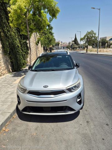 קיה סטוניק