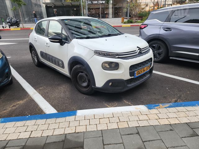 מודעת רכב סיטרואן C3