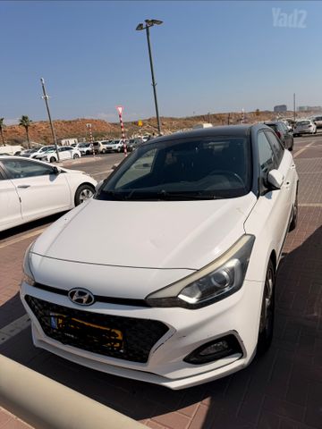 מודעת רכב יונדאי i20