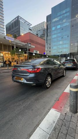 רנו מגאן