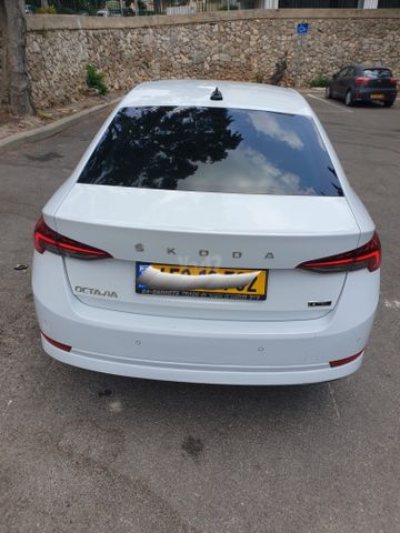 סקודה אוקטביה
