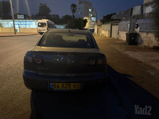 מאזדה 3