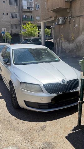 סקודה אוקטביה