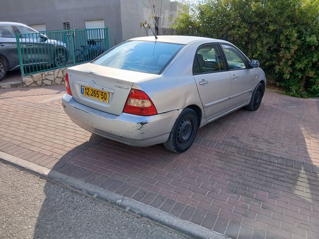 טויוטה קורולה