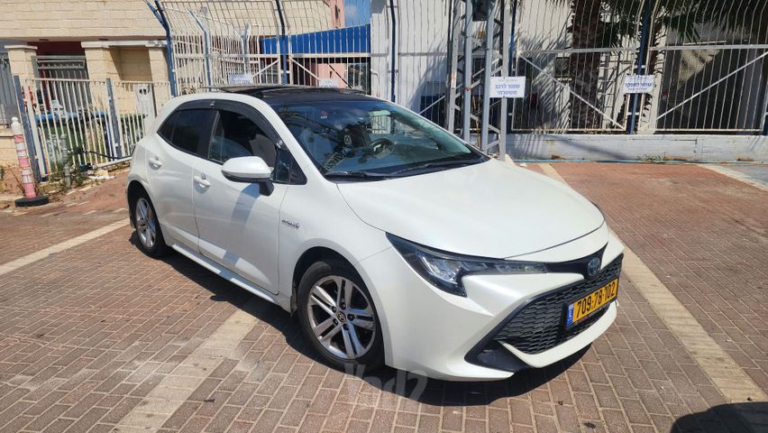 מודעת רכב טויוטה קורולה
