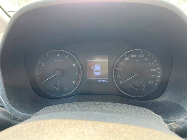 יונדאי אקסנט i25