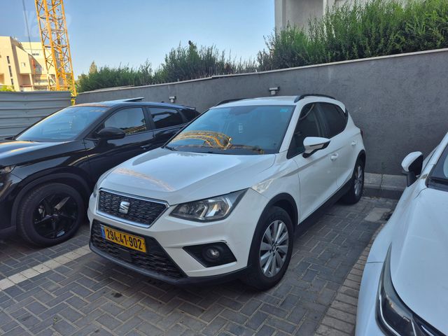 מודעת רכב סיאט ארונה