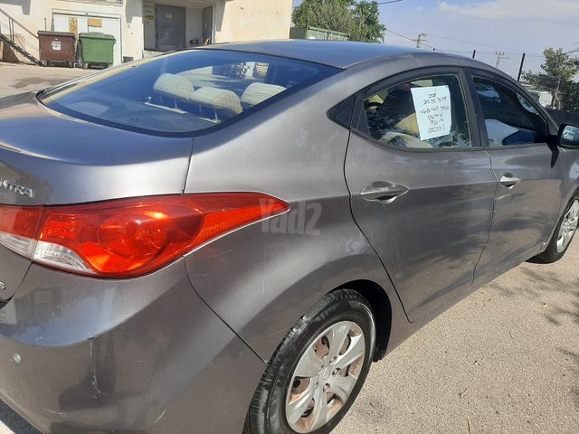 יונדאי I35