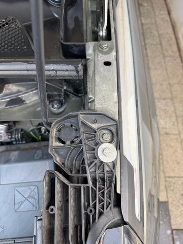 פיג'ו 5008