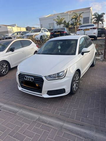אאודי A1