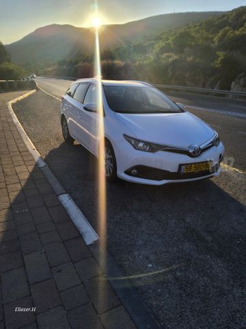 מודעת רכב טויוטה אוריס