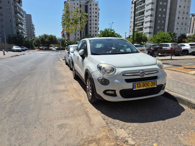 מודעת רכב פיאט 500X