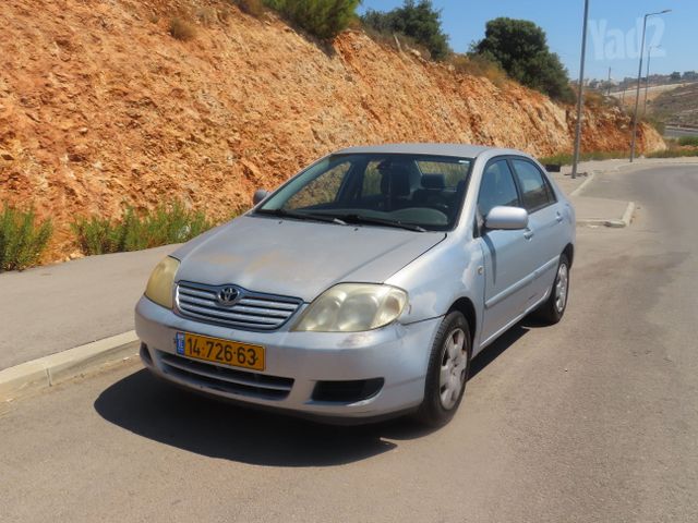טויוטה קורולה