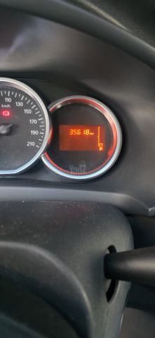 דאצ'יה סנדרו